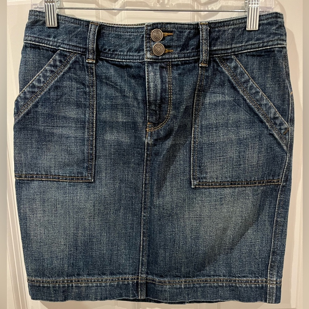 Ann Taylor LOFT Blue Denim Skirt Size 2p